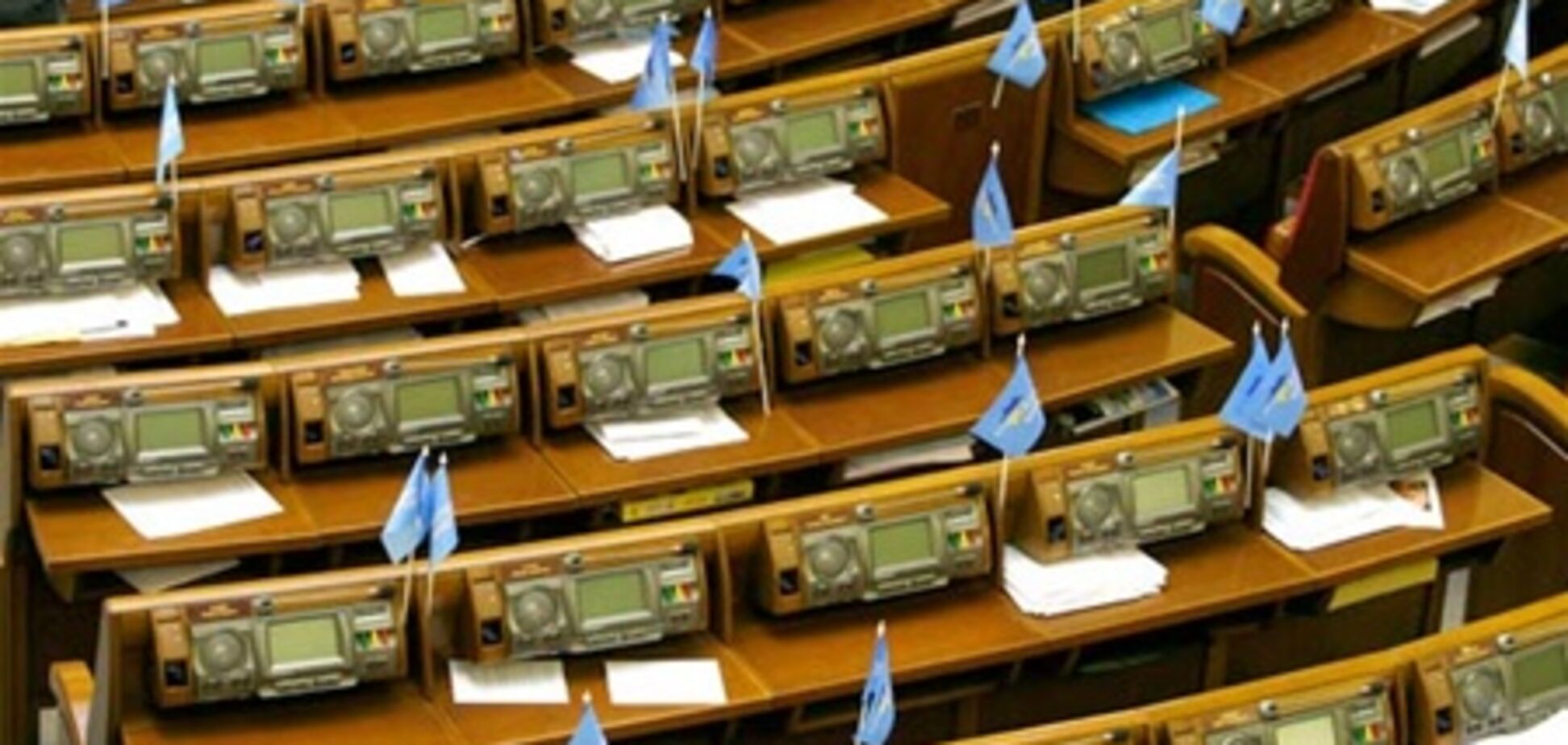 Симферопольский госцирк вступил в Партию регионов