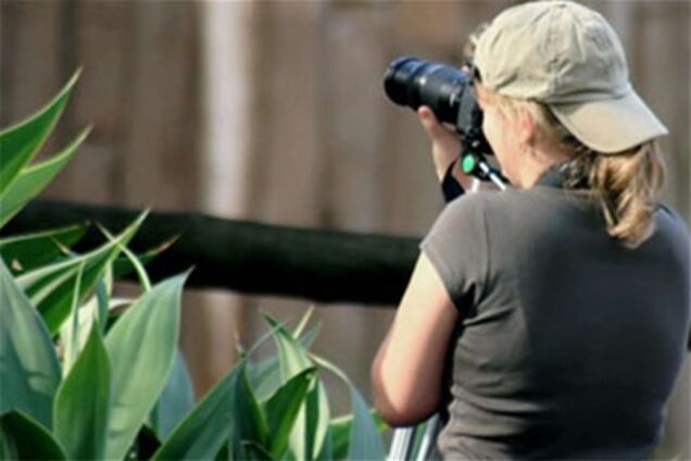 Китайские спецагенты избили журналистов