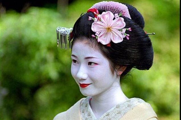 Гейшами становятся ... украинки