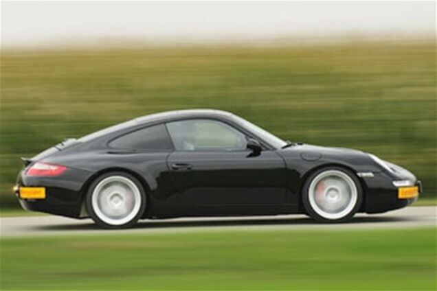 Siemens готовит десять спец-версий Porsche 911