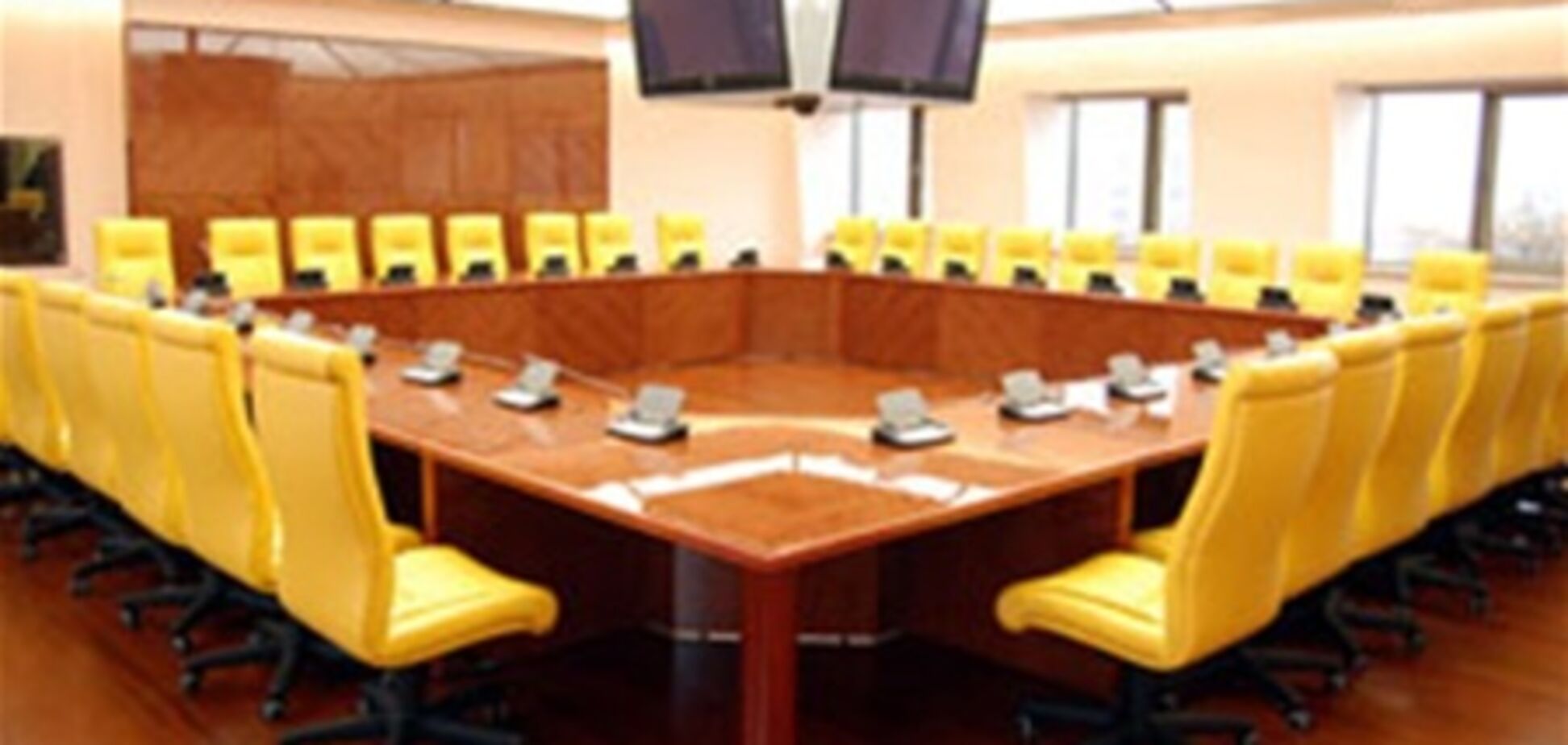 Тренера сборной Украины по футболу назовут не скоро