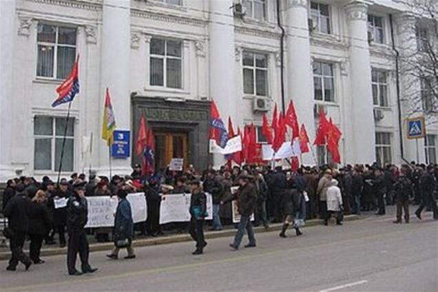 В Севастополе одновременно прошли четыре митинга. Фото