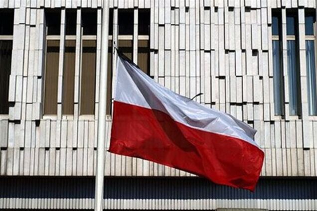 Польша снижает цены на визы для украинцев