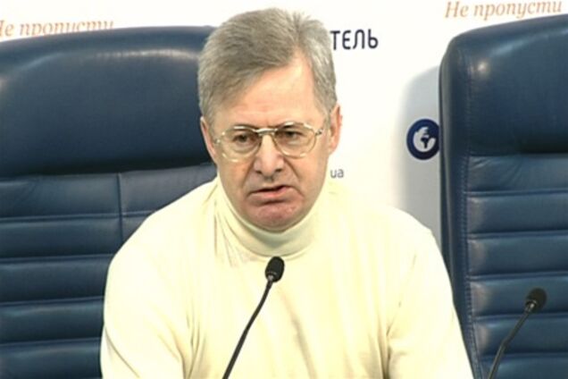 Януковичу грозит третий президентский срок