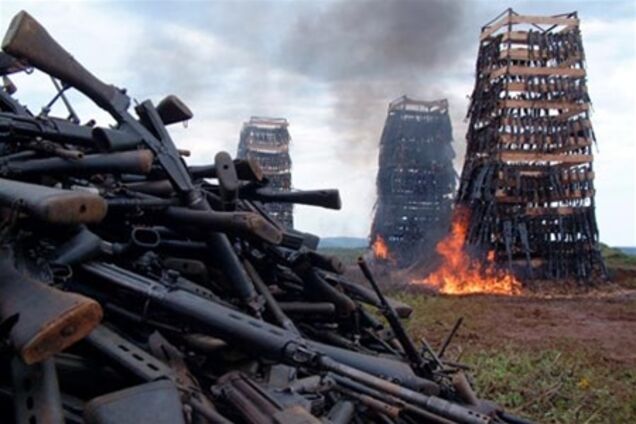 Сенегал разорвал дипотношения с Ираном