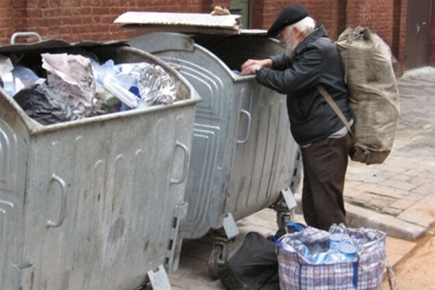 Российский чиновник предложил отстреливать бомжей