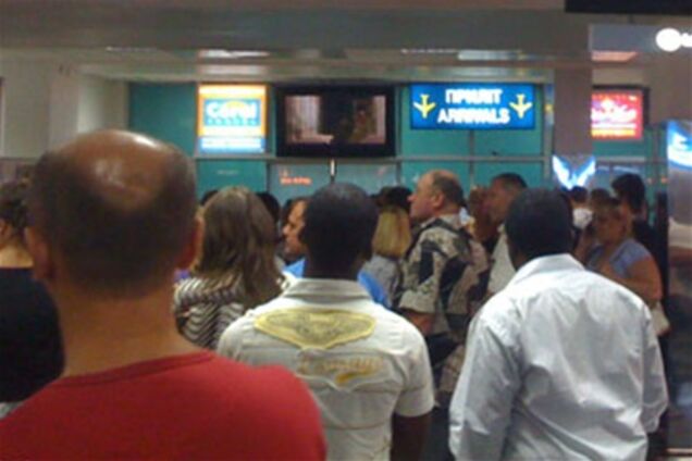 Евакуйовані з Лівії українці прибули на батьківщину 