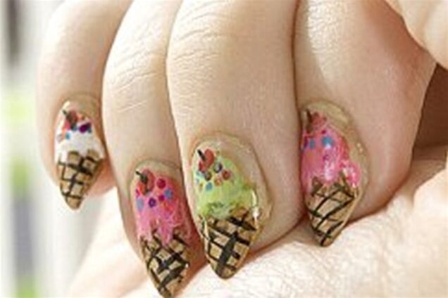 Модные ногти весны 2011: с чувством юмора