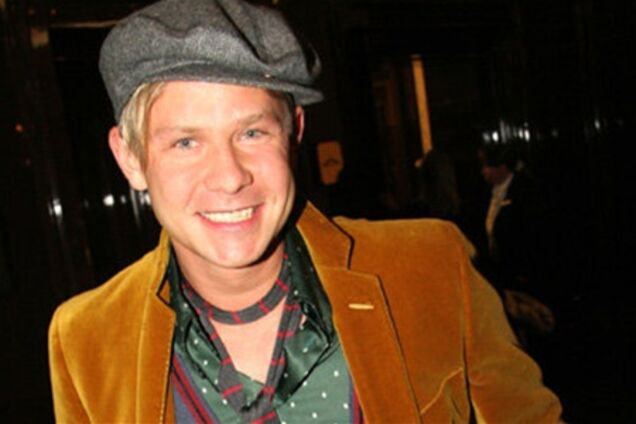 Экс-солист «Hi-Fi» ездит на милицейском «такси» с мигалкой