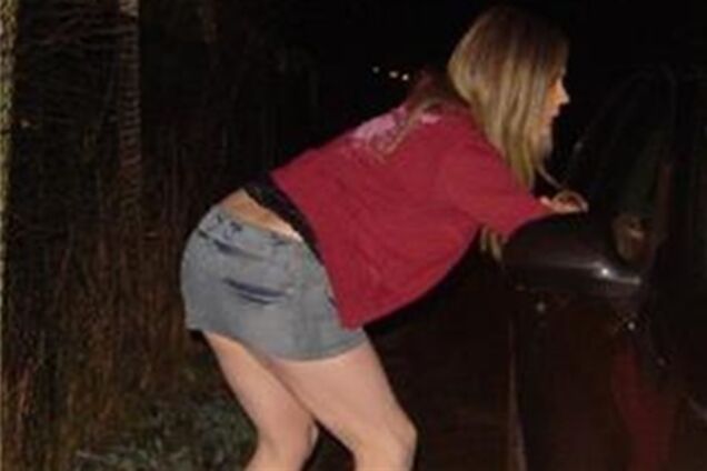 Дніпропетровськ. Жінка отримає 5 років за те, що її 13-річна донька стала повією