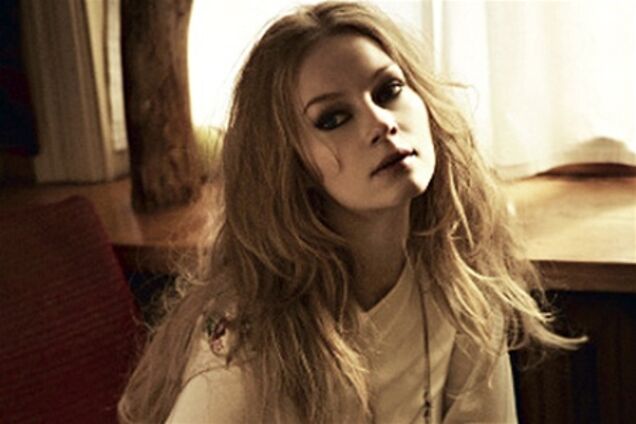 Ходченкова примерила образы родом из 1970-х