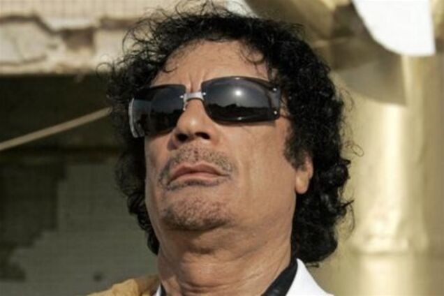 США заморозили $ 30 мільярдів на рахунках Каддафі