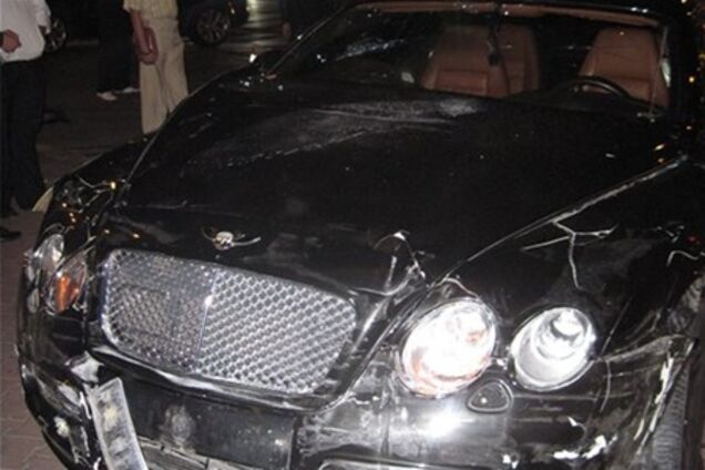 Янукович поручил ГПУ разобраться по каждому 'мажорному' ДТП