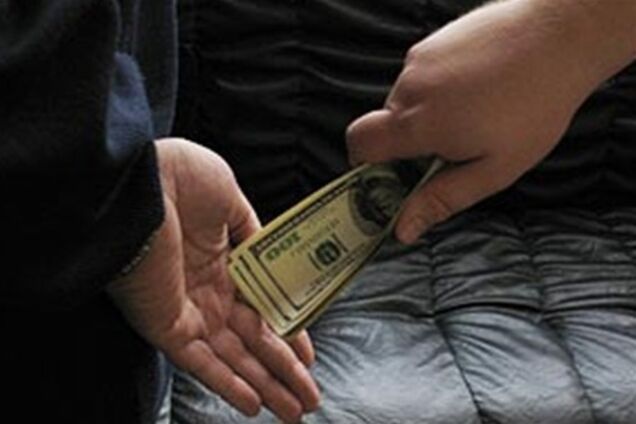 Сотрудница киевской налоговой получила 7 лет