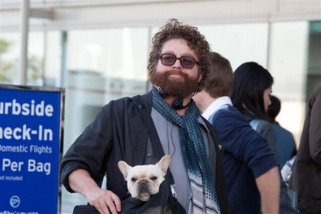 Зак Галифианакис сыграет мертвого стрелка