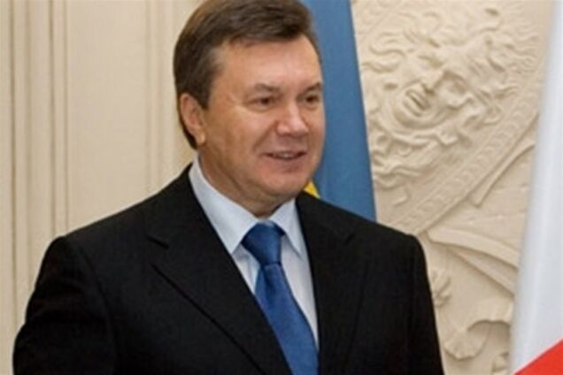 Настоящая фамилия Януковича - Иванов