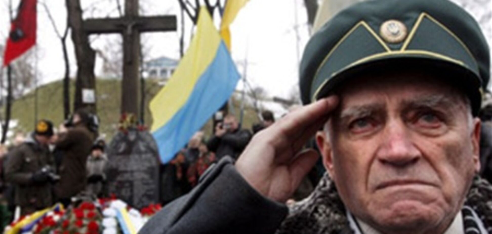 'Свобода' предлагает заменить День Победы Праздником Героев