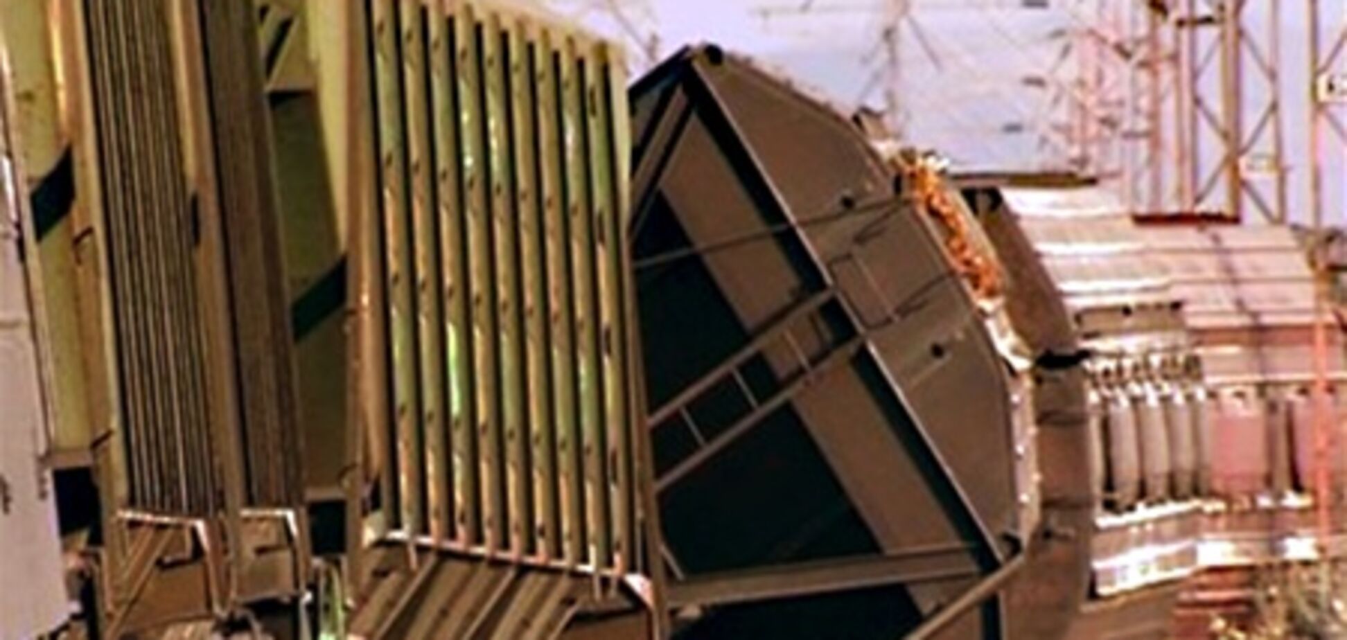 В России подорвали грузовой поезд