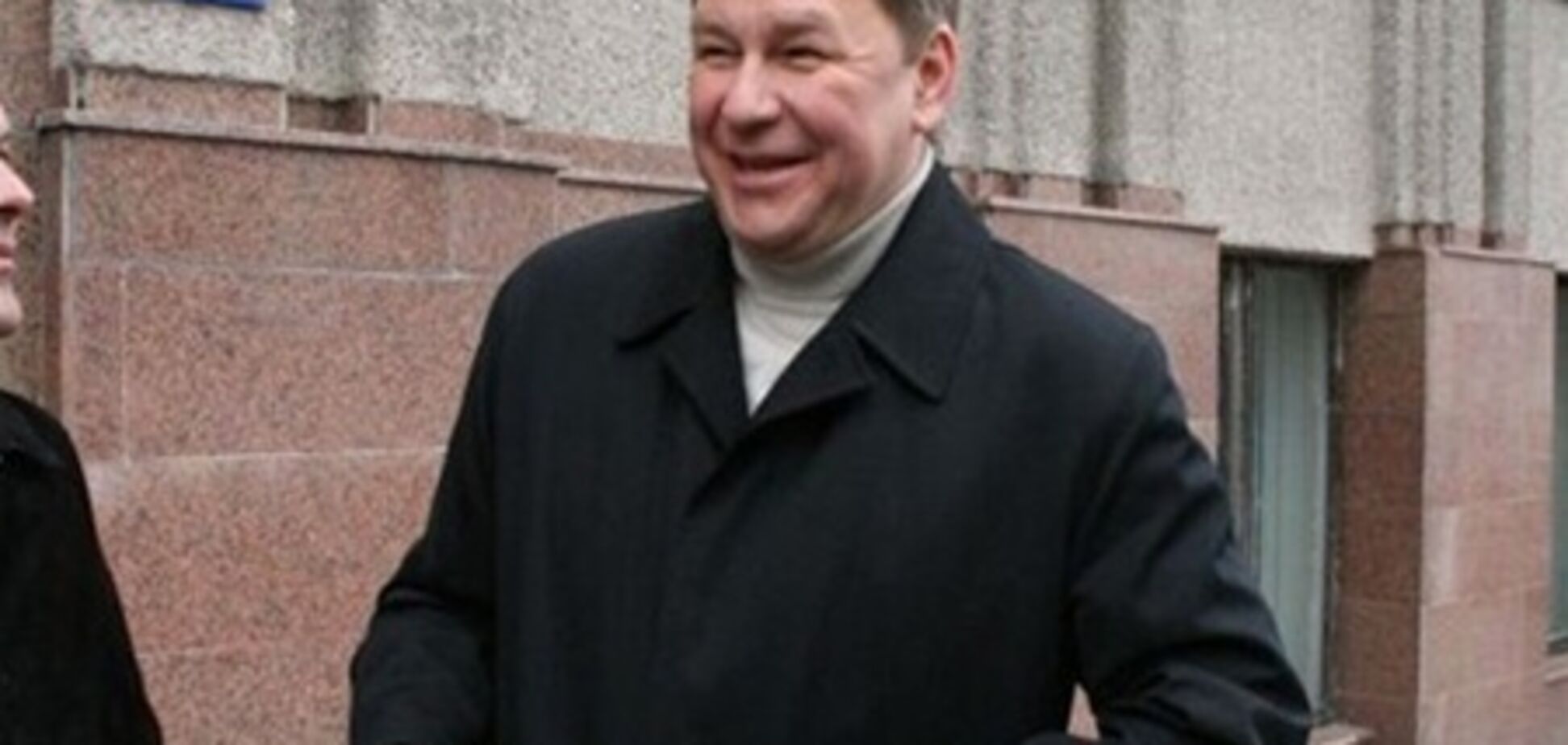 Поживанов: Я не прячусь, я работаю за границей