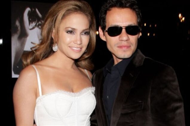 Обама пригласил Дженифер Лопес на просмотр Super Bowl