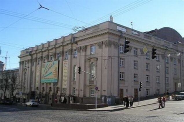 На 'Театральной' запретили строительство