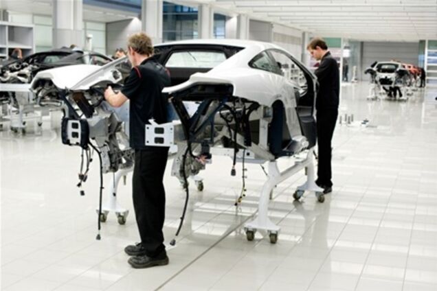 McLaren начал производство первого товарного суперкара MP4-12C