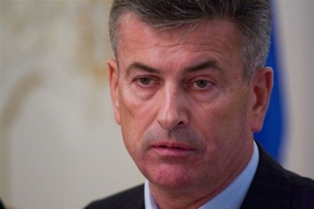 Онопенко инициирует встречу с Януковичем