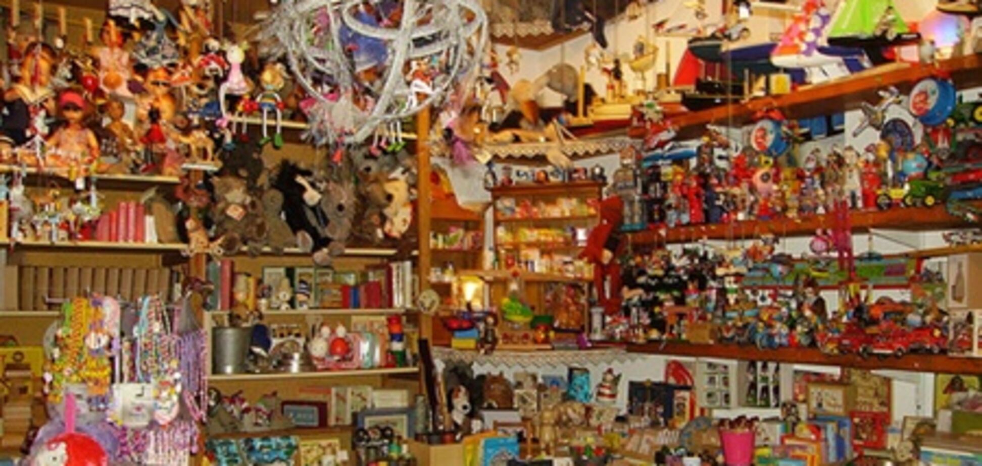 В Херсоне 35-летний зек ограбил магазин игрушек