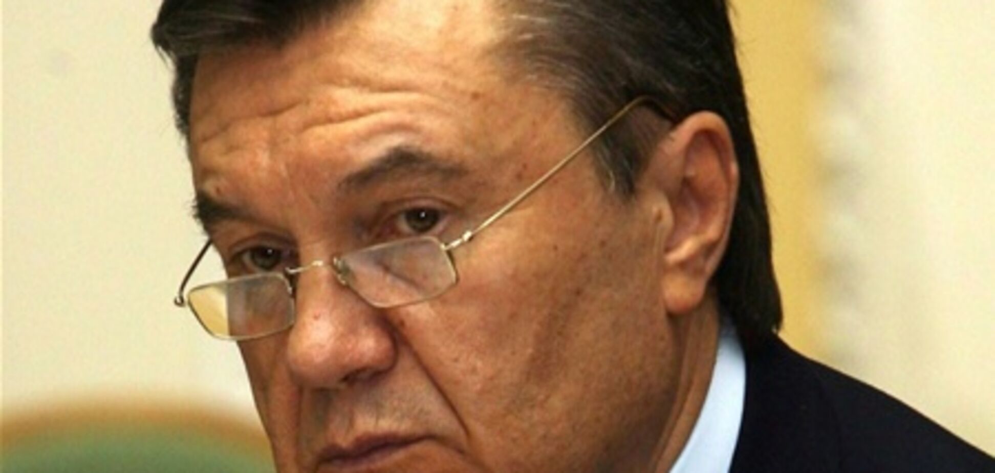 Януковича просять не дати солдатам померти від голоду