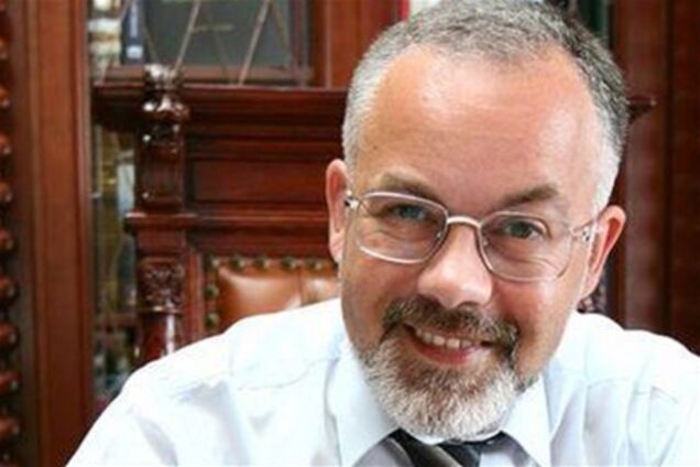 Студенти просять Табачника і Азарова позбавити їх від СБУ