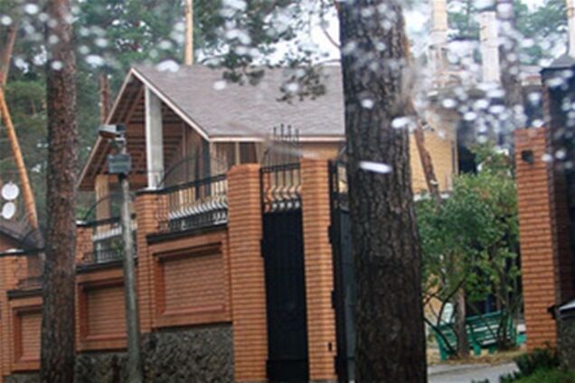 Жители государственных дач под Киевом будут пользоваться услугами такси бесплатно