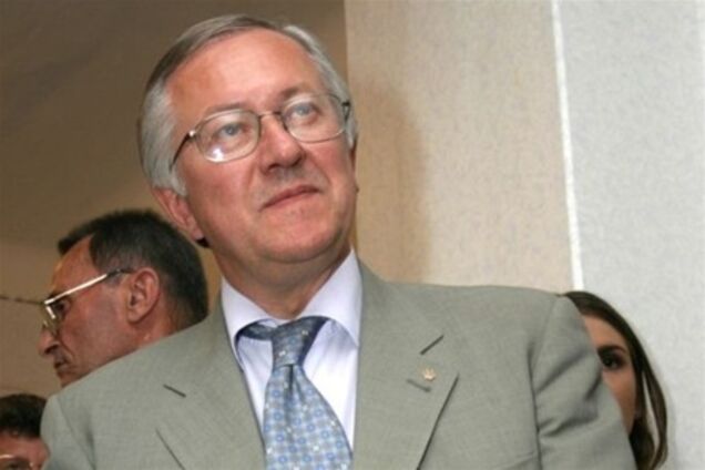 Тарасюк признался, что просил Австрию приютить Поживанова