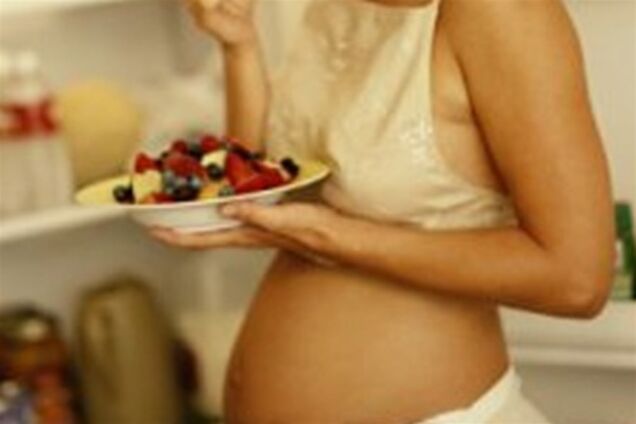 Хочете народити здорову доньку? Їжте менше цукру!