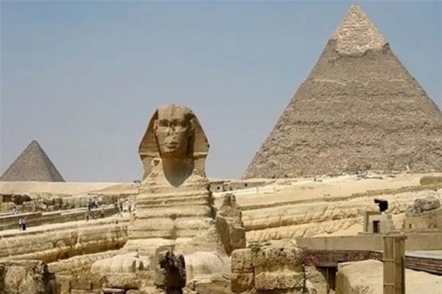 Єгиптяни закликають туристів повернутися