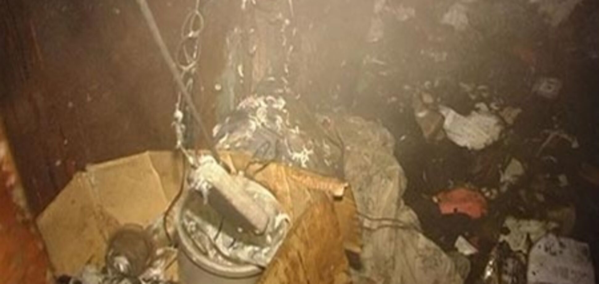 Двірник ледь не спалила під’їзд