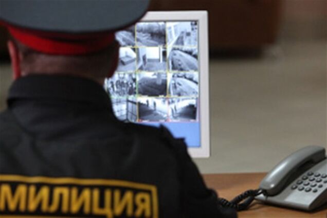 Российский милиционер насиловал мальчиков в метро