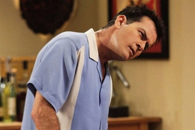 Полиция явилась к Чарли Шину с обыском