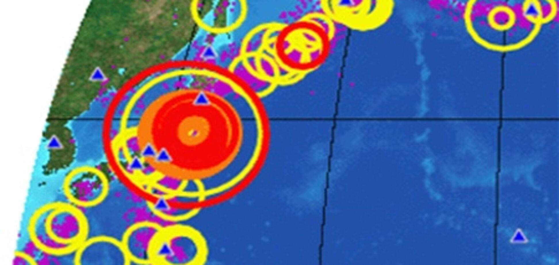 Мощное землетрясение в Японии: Цунами дошло до Сахалина и Курил. Видео