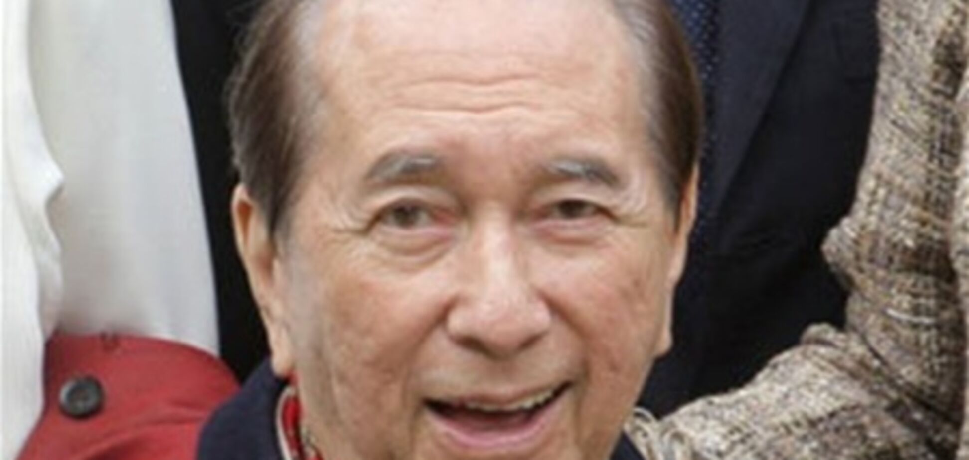 Китайский миллионер снова делит имущество с 17 детьми