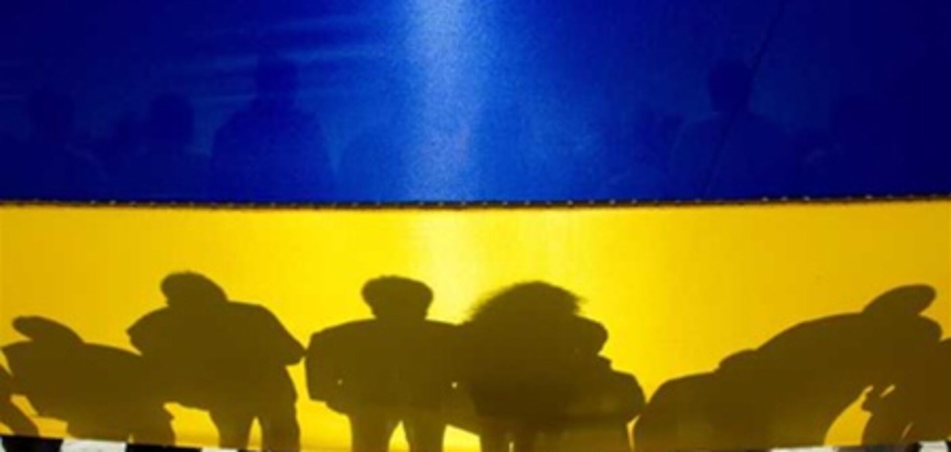 Захід закликав Україну повернутися до демократії