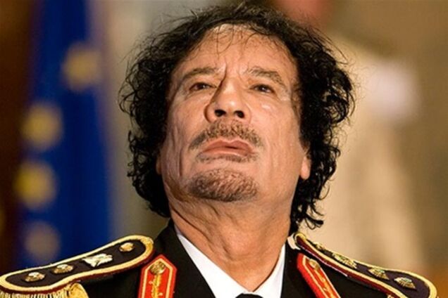 Каддафі погрожує Саркозі 'страшним компроматом'