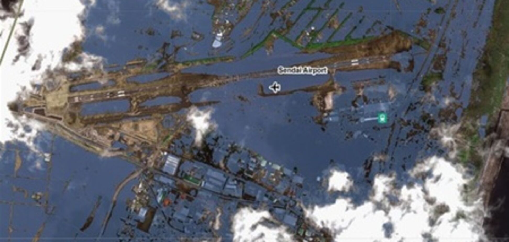 Японец три дня провел океане на крыше дома