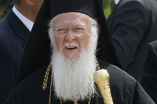 Вселенский патриарх благословил правительство Азарова