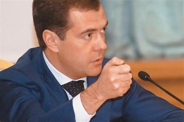 Медведеву отказали в звании почетного гражданина Петербурга