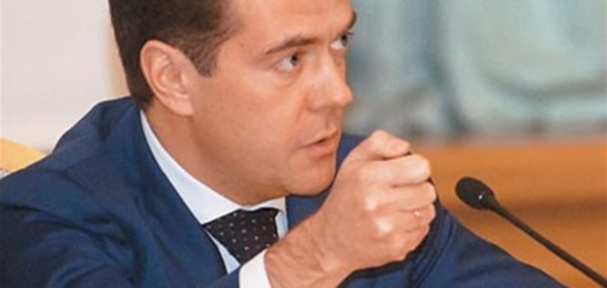 Медведеву отказали в звании почетного гражданина Петербурга