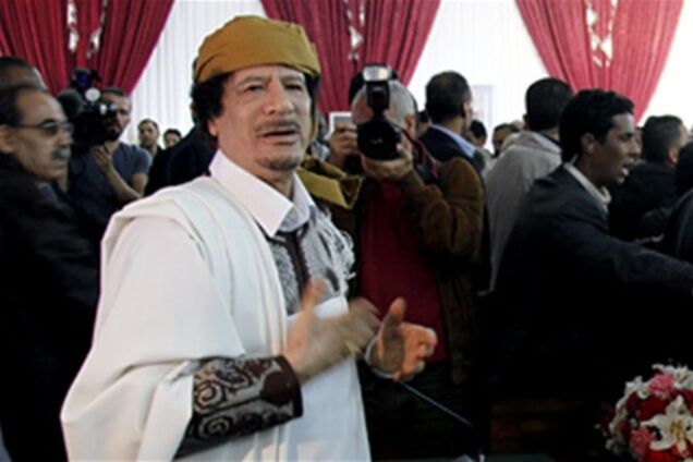 Каддафи предложил России инвестировать в ливийскую нефть