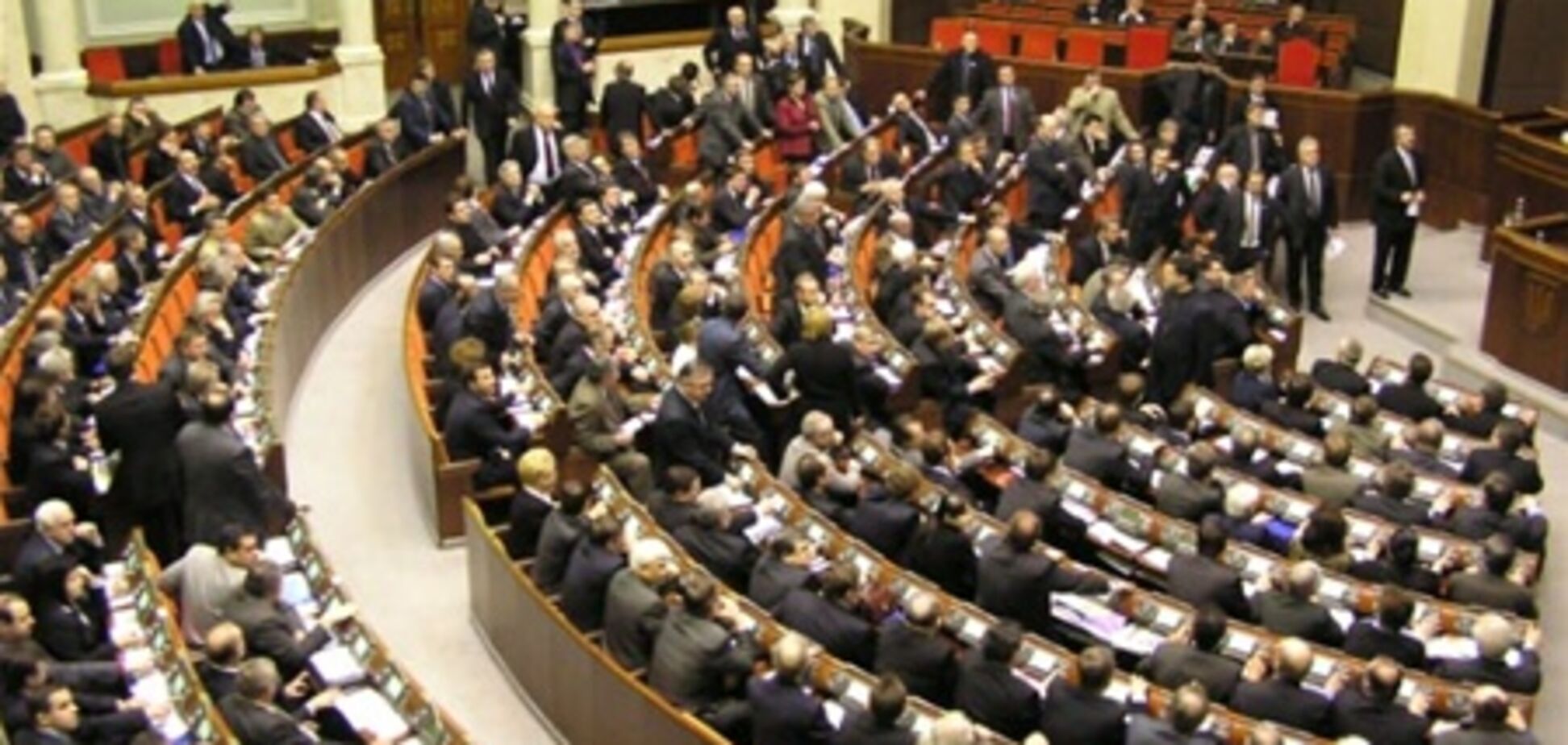 Верховная Рада обещает принять антикоррупционный закон до конца недели