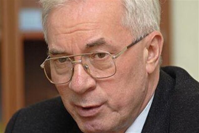 Азаров: В Украине продукты дешевле, чем в России