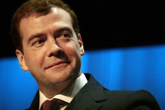 Медведев идет на второй срок:предвыборная программа уже готова