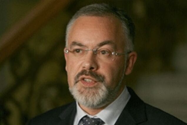 Табачник: приватні ВНЗ знизять ціни на навчання